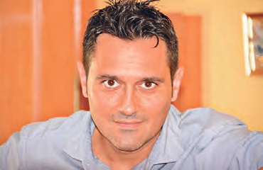 Daniel Santiño, mosso d’esquadra de L’Hospitalet, guanya la IX edició del Premi Internacional de Novel·la Negra L’H Confidencial