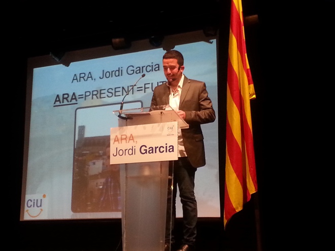 Jordi Garcia, cap de llista de CiU a Sant Boi, es presenta amb una enquesta a milers de santboians