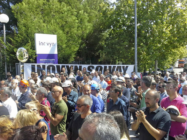 Marxa en defensa dels llocs de treball a Inovyn-Solvay