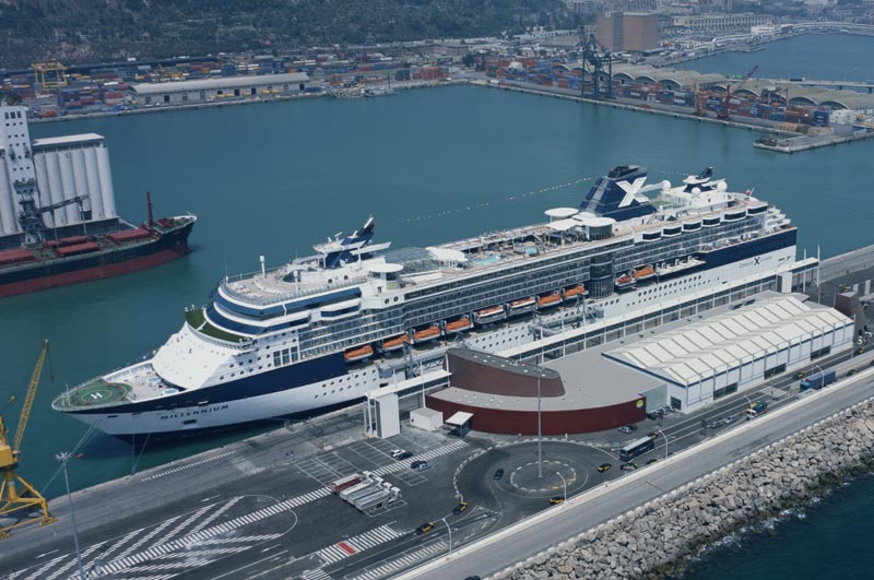 El Port de Barcelona adjudica la tercera fase de ampliación del muelle adosado