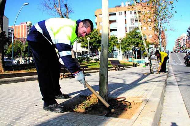 Món laboral: recuperació amb assignatures pendents