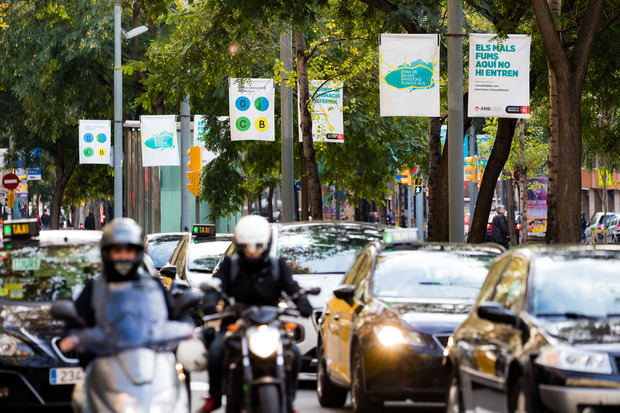 Barcelona extiende las restricciones en la circulación a casi la mitad de las motos