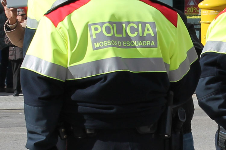 Detenido un vecino de L’Hospitalet por matar a su abuela