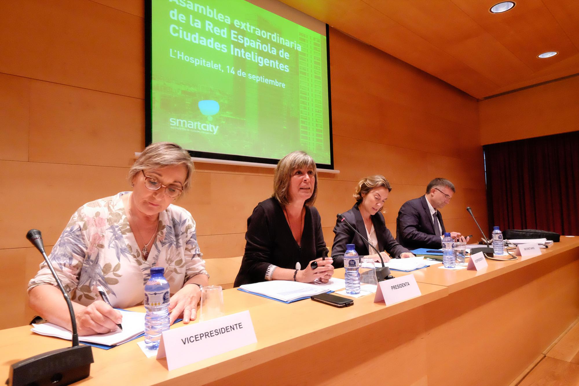 L’Hospitalet acoge la Asamblea Extraordinaria de la Red Española de Ciudades Inteligentes