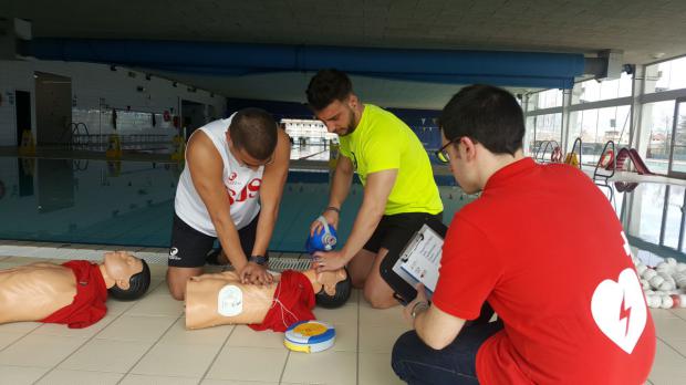 Una jornada de formación oficial de la mano de CARDIOPAS. Gestión de Espacios Cardioprotegidos, en el complejo deportivo Baldiri Aleu de Sant Boi.