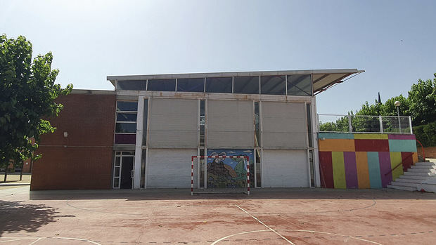 Comienzan las obras de arreglo y mejora de la escuela La Roureda