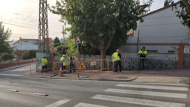 Comienzan obras de mejora de la red de agua en el segundo polígono de Vallserrat