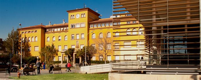 El Hospital de Viladecans flexibiliza las medidas de visitas y de acompañamiento a pacientes 