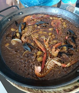 El “Arroz de Castelldefels”, arroces y marisco de autor con sello Amar a un paso del Mediterráneo