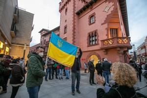 Viladecans inicia una recogida solidaria para apoyar a Ucrania