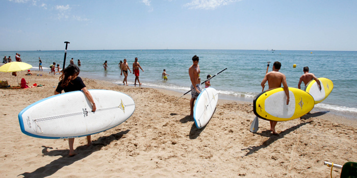 L’esport envaeix la millor platja del Baix