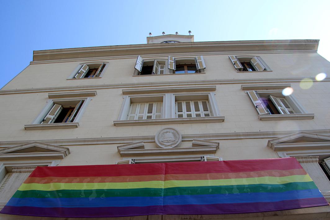 El Baix se suma al Día contra la homofobia, la transfobia y la bifobia