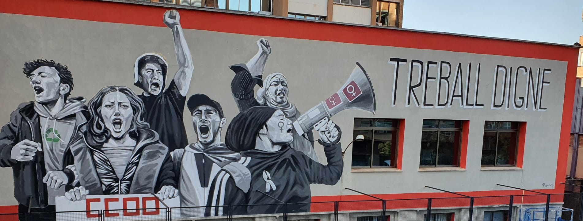 Con el título 'Treball Digne', CCOO dibuja un mural reivindicativo en su sede de Cornellà