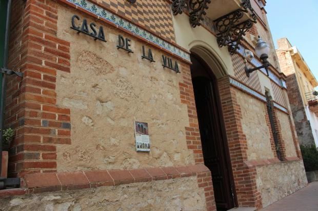 El Pleno Municipal de Begues aprueba una moción en defensa del uso del catalán