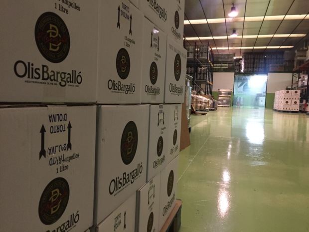 El aceite de oliva, todo un lujo. Saquean Olis Bargalló y roban 10.000 litros de aceite