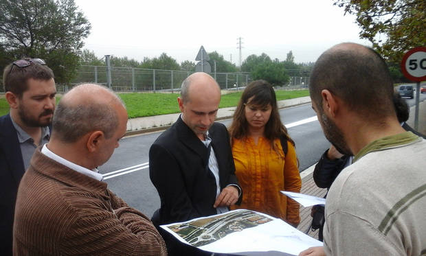 Sant Vicenç dels Horts i Santa Coloma de Cervelló estudien connectar els municipis amb un itinerari per vianants