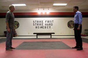 “Cobra Kai”: Muy prometedora primera temporada de la serie que nos devuelve al universo de “Karate Kid”