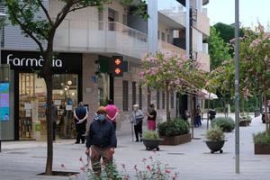 Cornellà regalará 30 euros a cada vecino que gaste 70 euros en los pequeños comercios de la ciudad