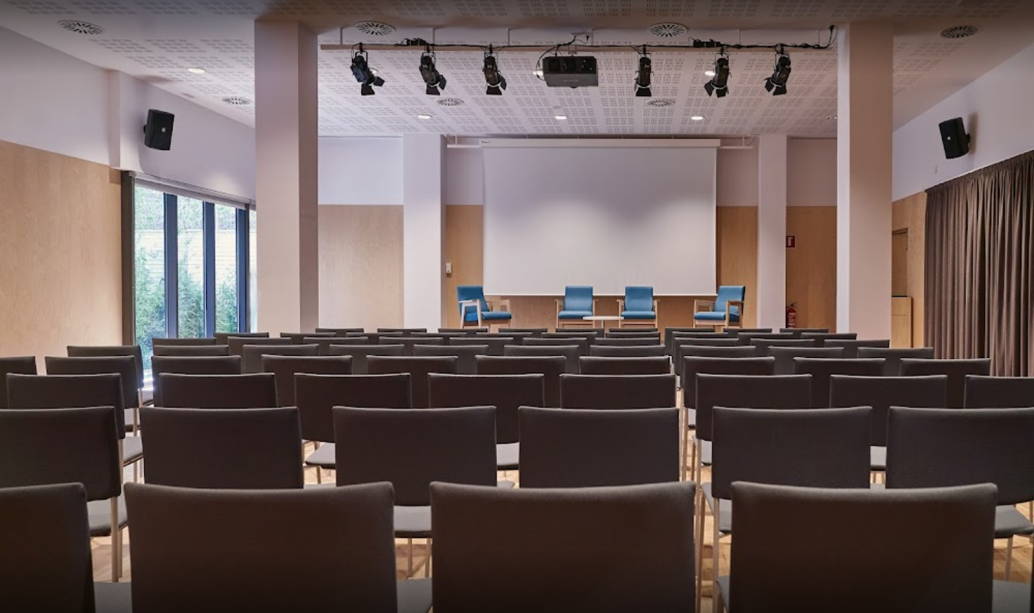 Rotary Club organiza una conferencia sobre el cambio climático
