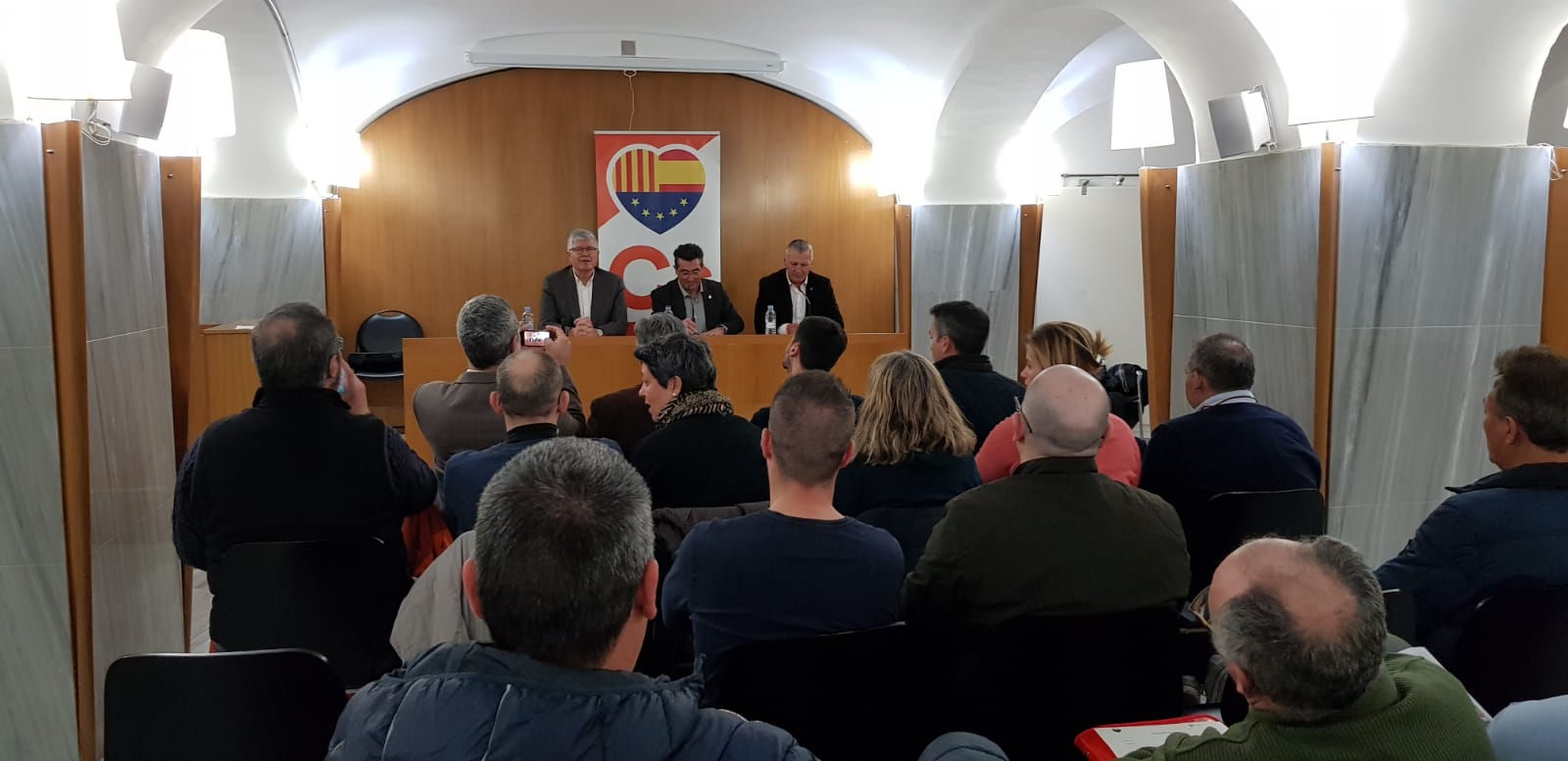 Ciudadanos denuncia la falta de efectivos de la Policía Local en Gavà