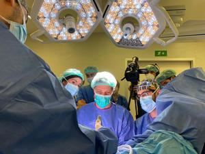 El Hospital de Bellvitge muestra la tecnología más avanzada para la cirugía ginecológica