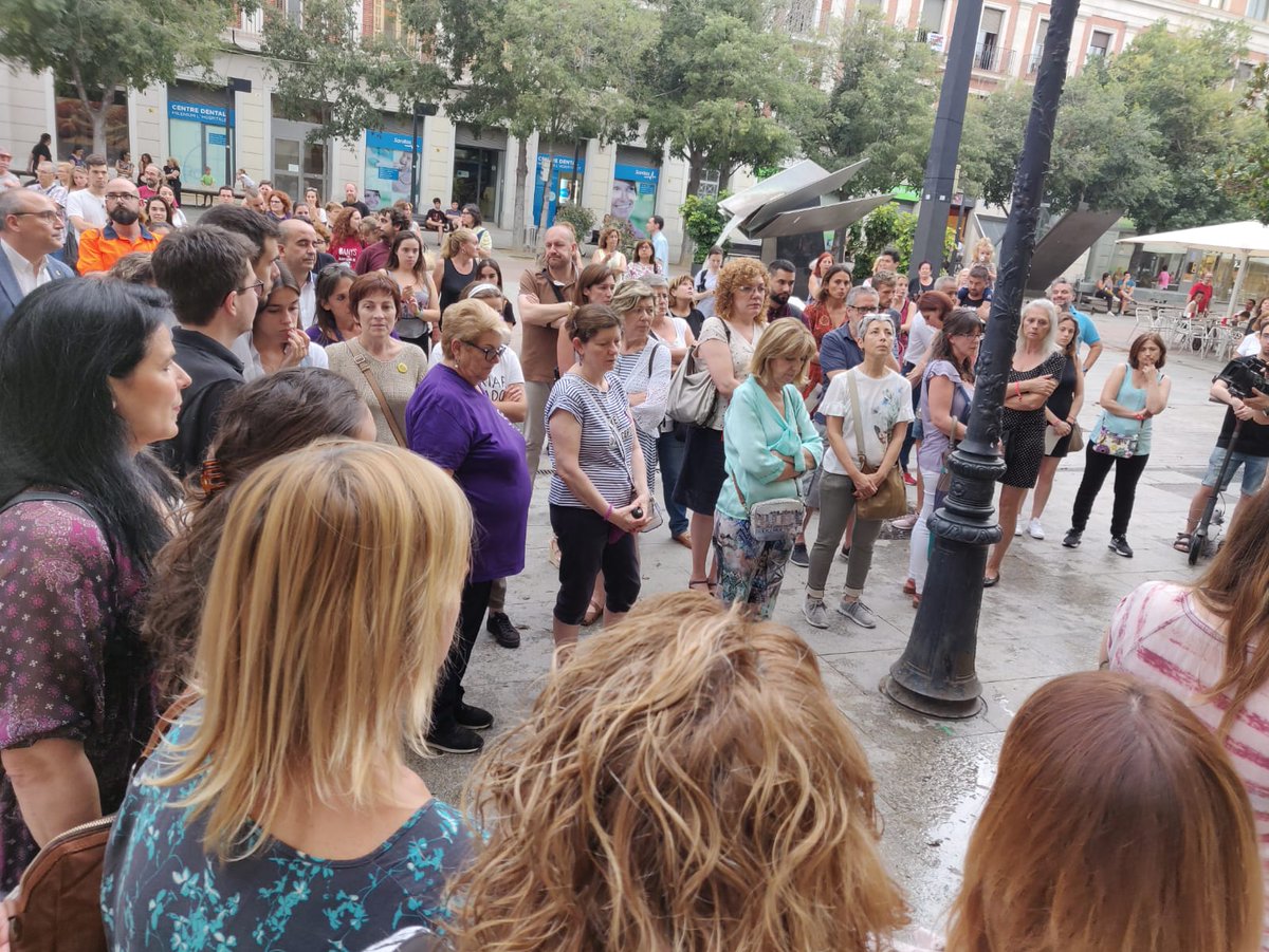 Una veintena de manifestaciones en el Baix en apoyo a la víctima de la 'manada de Manresa'