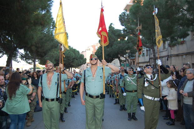 La legión vuelve a desfilar por las calles de L'Hospitalet, cada vez, con más seguidores | Eva Jiménez - BCN Content Factory