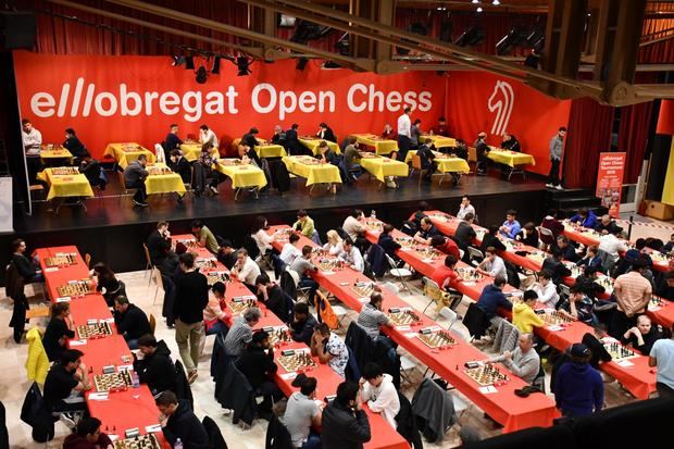 Resumen de la 1a ronda de El Llobregat Open Chess 2022