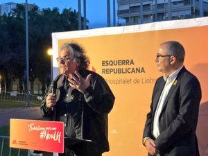 El diputado Joan Tardà durante el acto de homenaje de esta tarde en L'Hospitalet.