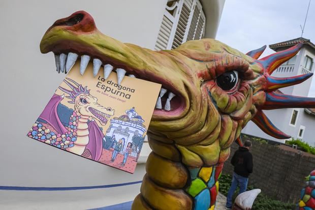 La Dragona Espurna, la nueva imagen de los correfocs de Sant Joan Despí