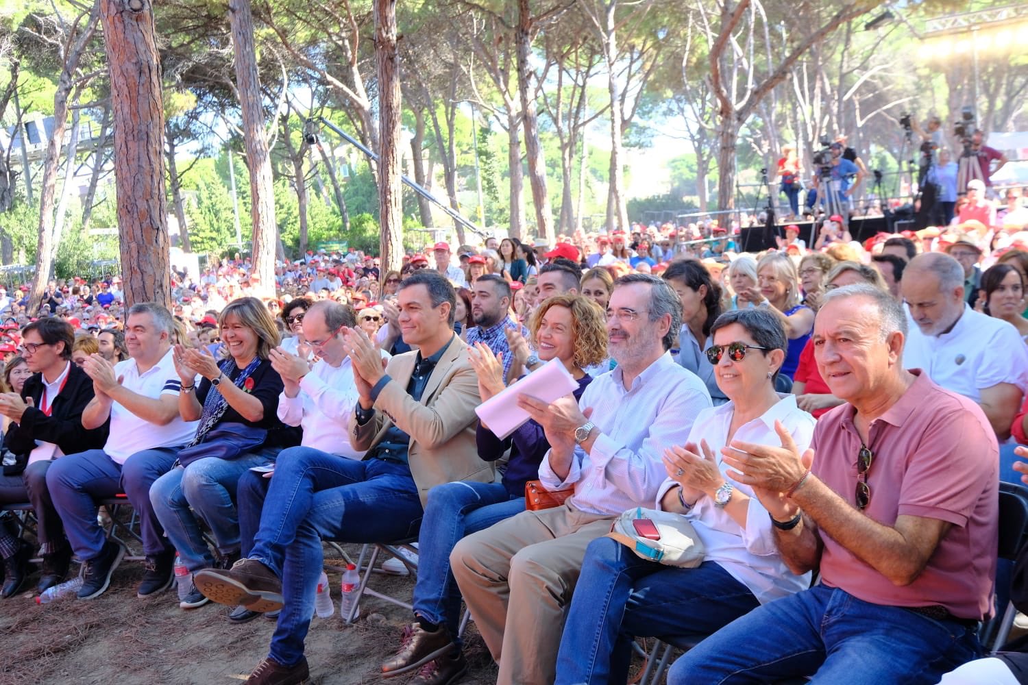 El PSC conjura a los suyos para el 10N