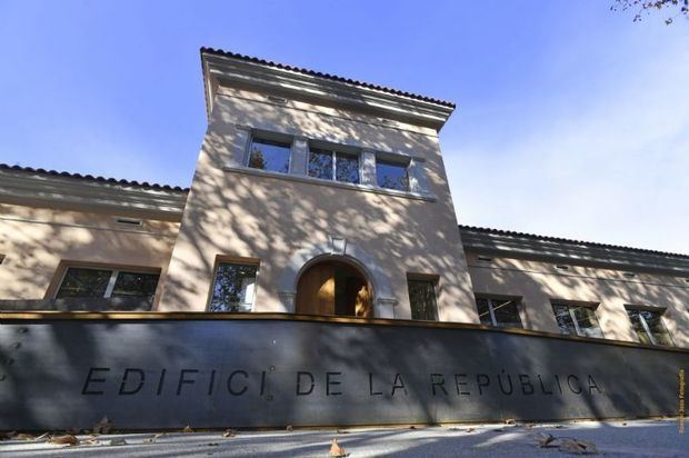 La Oficina de Atención Ciudadana de Castelldefels se traslada al edificio de la República