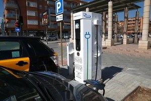 Cornellà cuenta con el primer punto de carga ultrarrápida para vehículos eléctricos