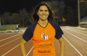 La experiencia llega a L'Hospitalet Atletisme: Elena Llobera, campeona en salto de longitud