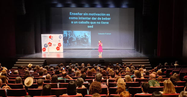 Más de 250 docentes de primaria y secundaria de toda Cataluña participaron en la jornada eXploraSTEAM (Foto: Ayto. de Viladecans)