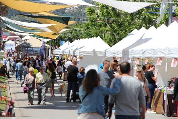 La Fiesta de la Primavera regresa a Sant Andreu repleta de novedades