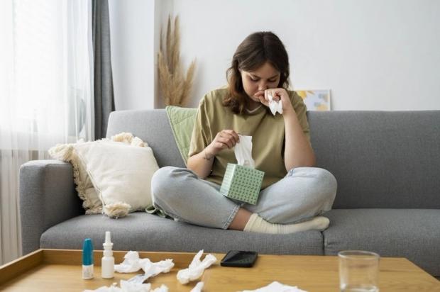 Descubre cómo evitar resfriados y gripe en verano con estos consejos