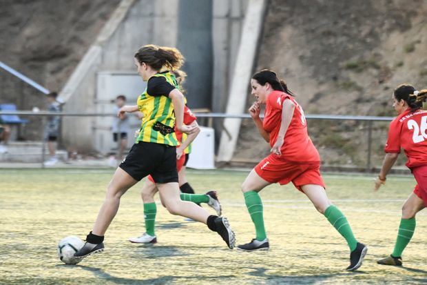 Descubre a las 'mamis' que se van a convertir en las nuevas estrellas del fútbol femenino