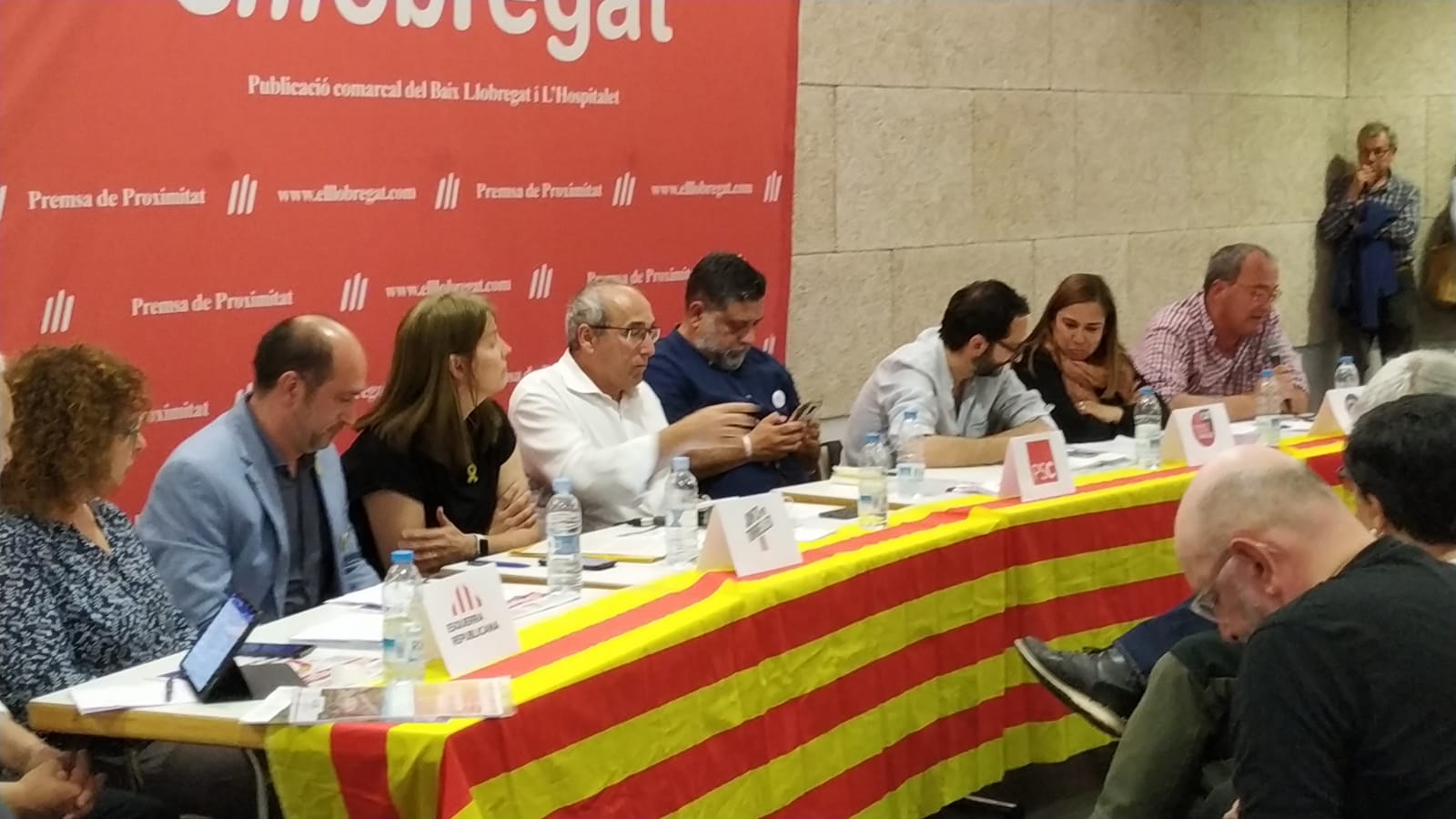 Èxit d'assistència en el debat de Torrelles, la 'Catalunya en miniatura'