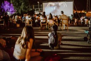 Disfruta del cine al aire libre en Martorell