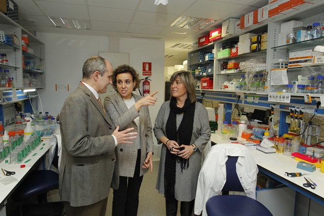 La ministra de Sanidad da el visto bueno al desarrollo del ‘Biopol’ de L’Hospitalet