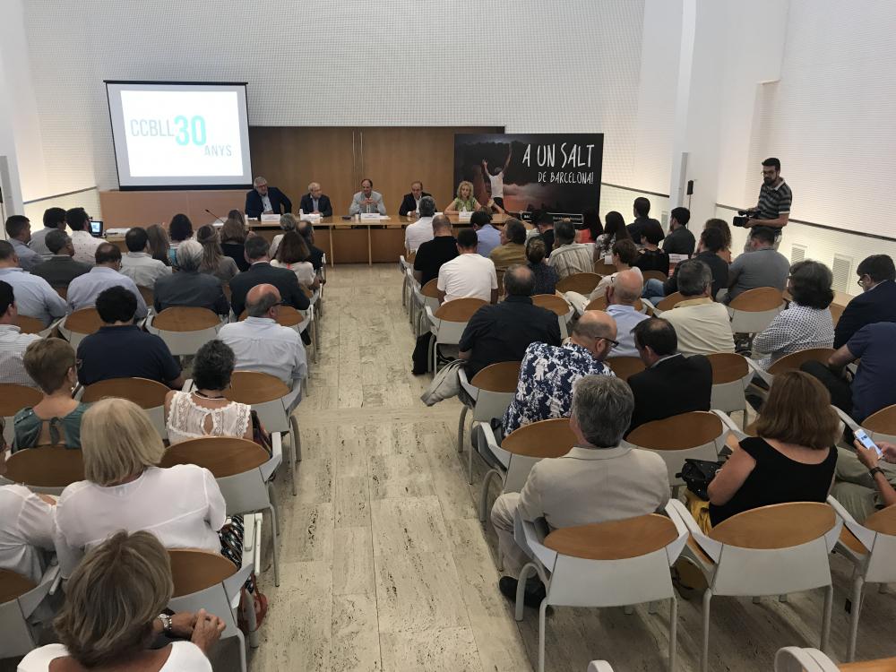 El Consell Comarcal celebra 30 años destacando los avances sociales conseguidos
