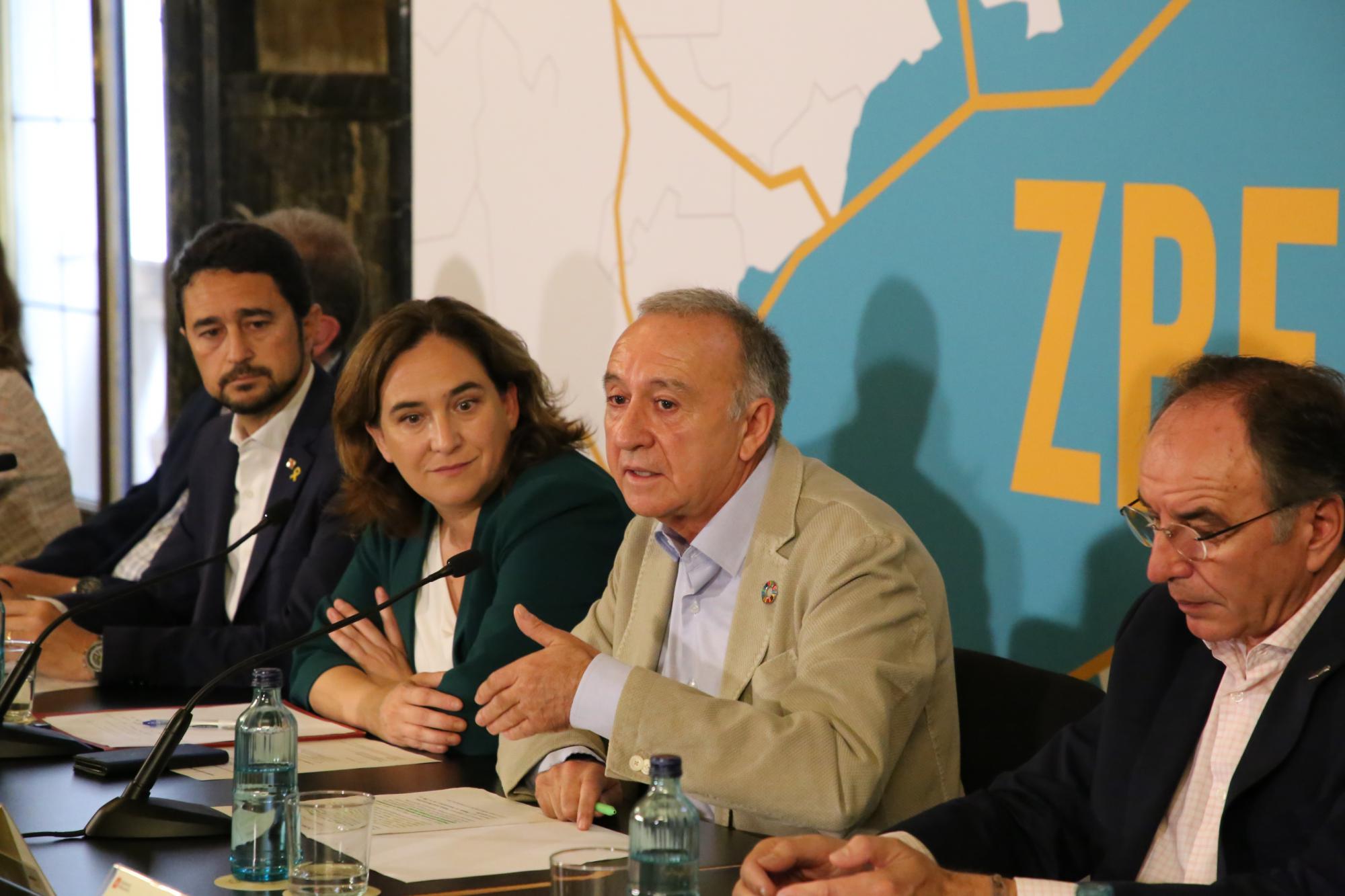 La metrópolis se blinda contra los vehículos contaminantes