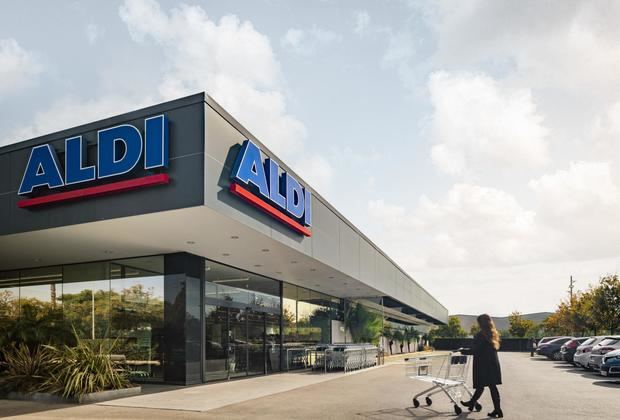 ALDI inaugura su primer supermercado en El Prat