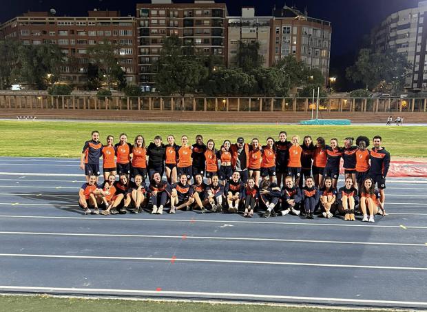 La plantilla del equipo femenino de L’Hospitalet Atletisme