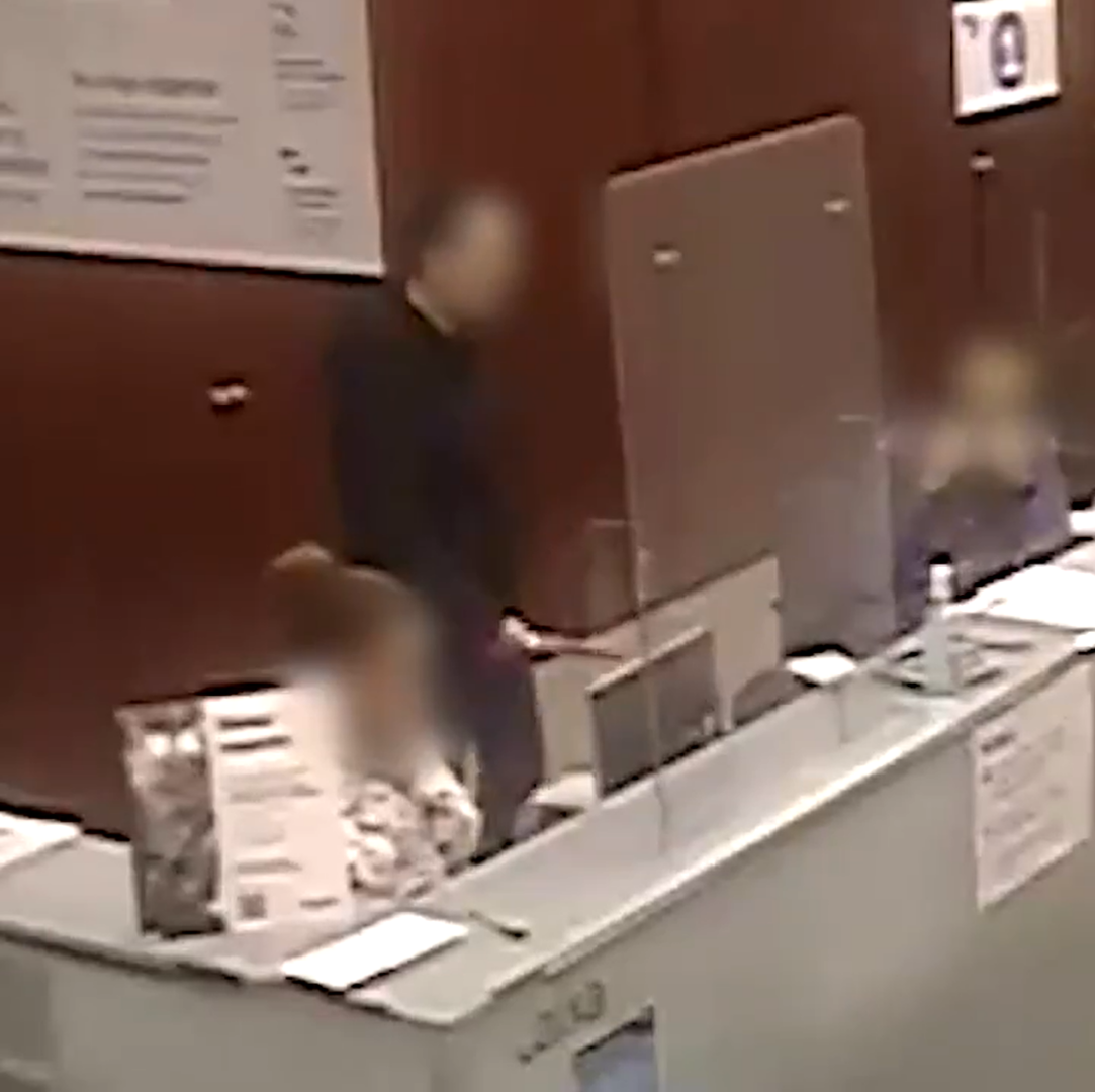 Detenido ‘in fraganti’ un hombre en L’Hospitalet por 5 robos con arma blanca
