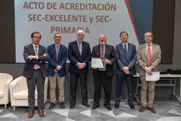 El Hospital de Bellvitge recibe tres acreditaciones de excelencia de la Sociedad Española de Cardiología