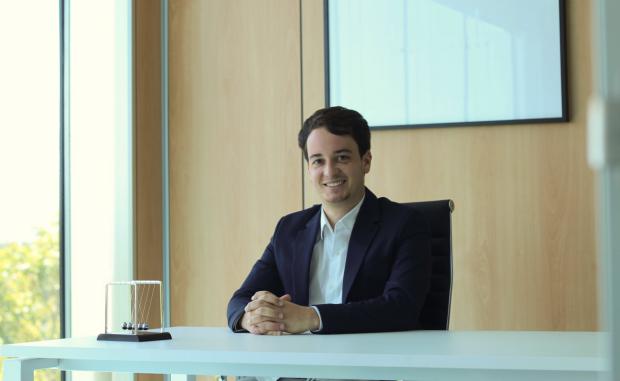 Marc Cardelús, director de la empresa KRLDUS Marketing Político afincada en Castelldefels, nominado a los premios Napolitans en Washington.