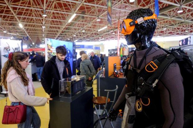 Éxito rotundo del Mediterranean Diving Show: miles de visitantes se sumergen en la Fira de Cornellà