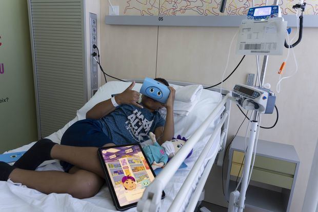 Nixi, el entrañable personaje que está ayudando a los niños a superar la ansiedad en hospitales